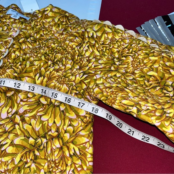 KIKA Vargas CROP JACKET NEW Mum Floral Quilted Jacket GOLD Yellow tan Button Up - Picture 11 of 16